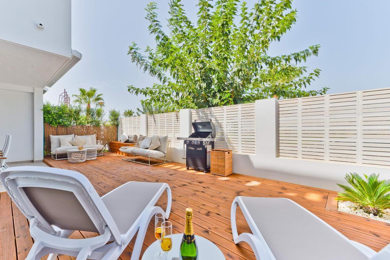 Baviera Hills 59 Apartment Caleta De Velez Bagian luar foto